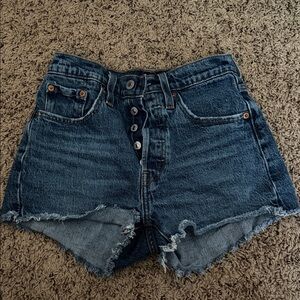 LEVI 501 - Denim High-Waisted Women Shorts